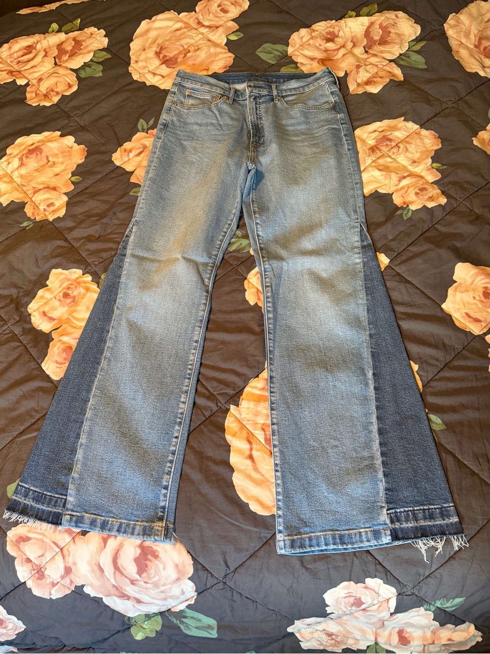 GAP Two-Tone Blue Wide-Leg Flare Jeans